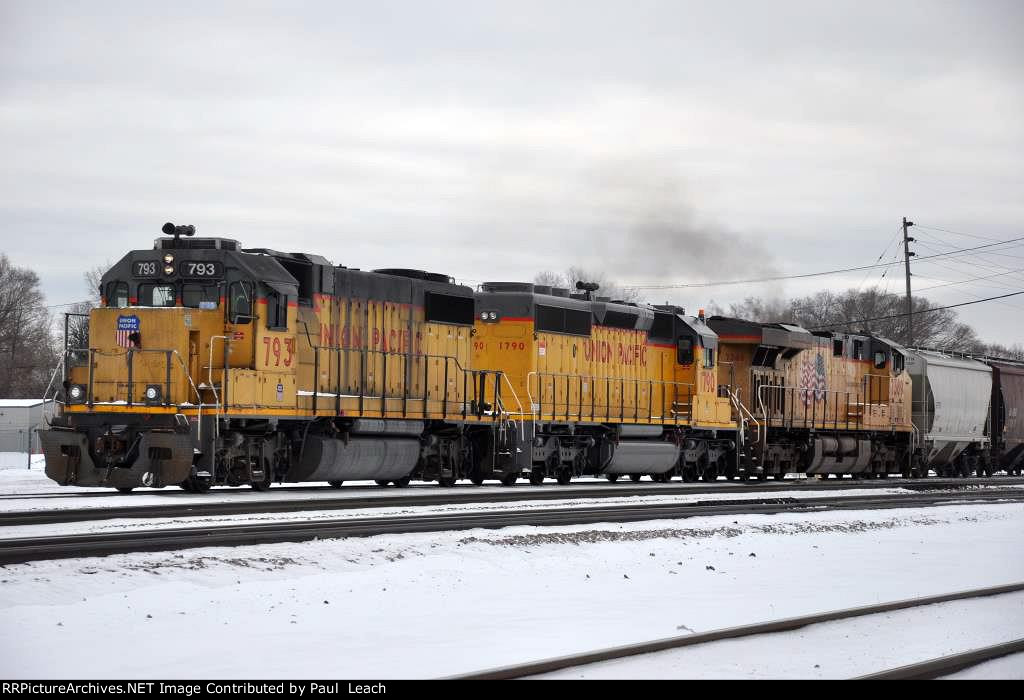 Westbound transfer approaches Northtown